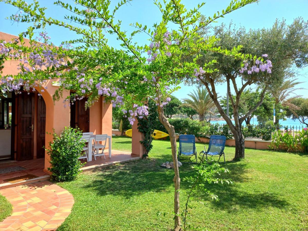 Villa Stella Fronte Mare Porto Frailis Àrbatax Extérieur photo